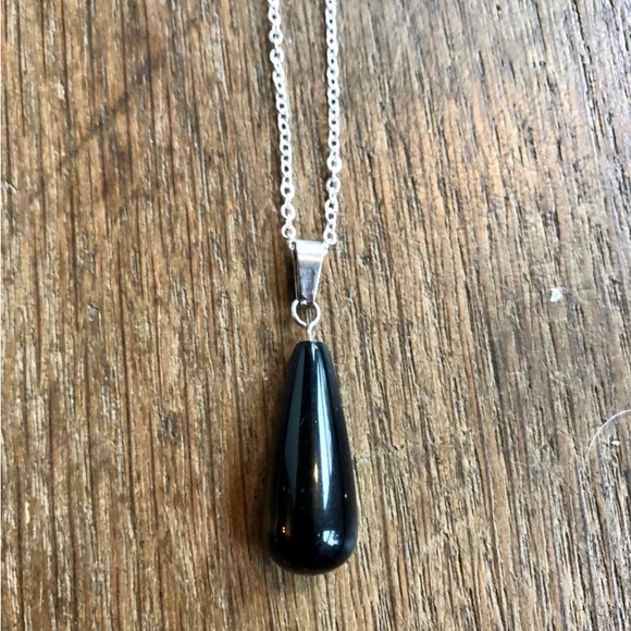 Jewelry - Black agate water drop necklace NWOT